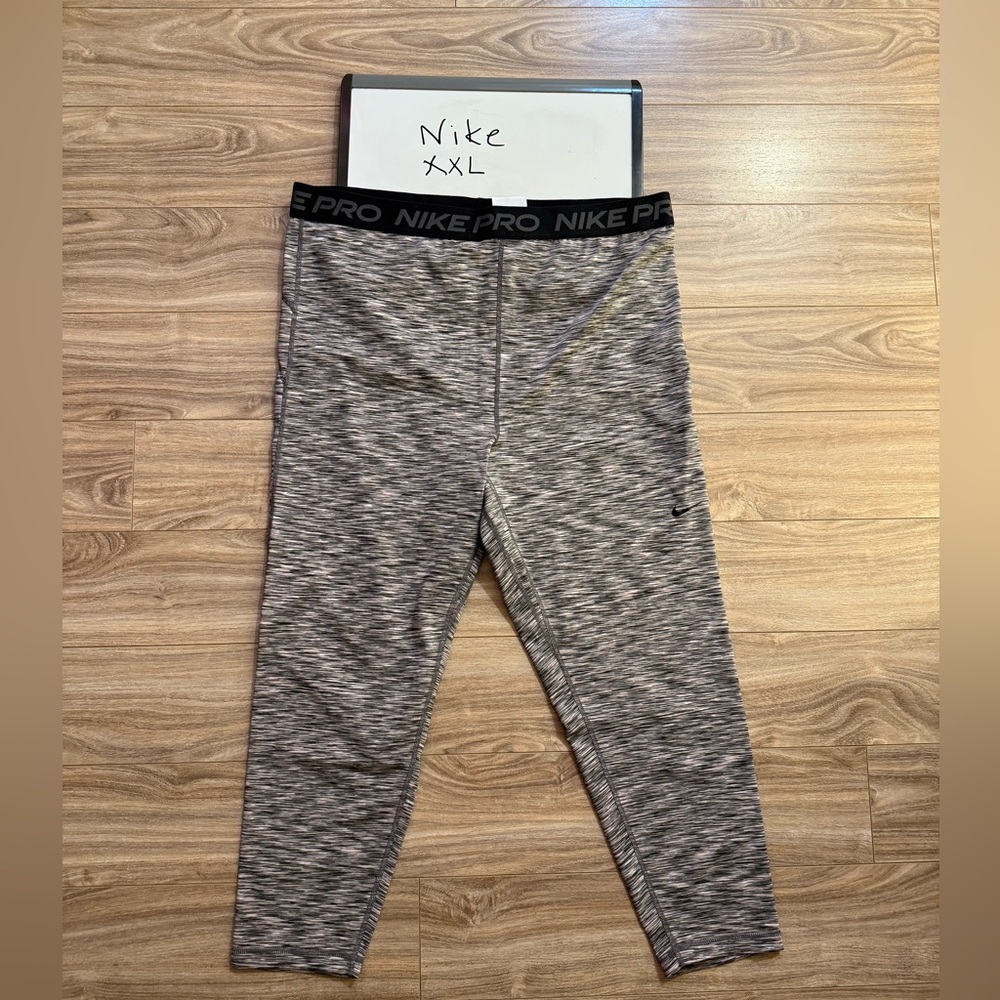 Nike black and pink Heather crop legging XXL